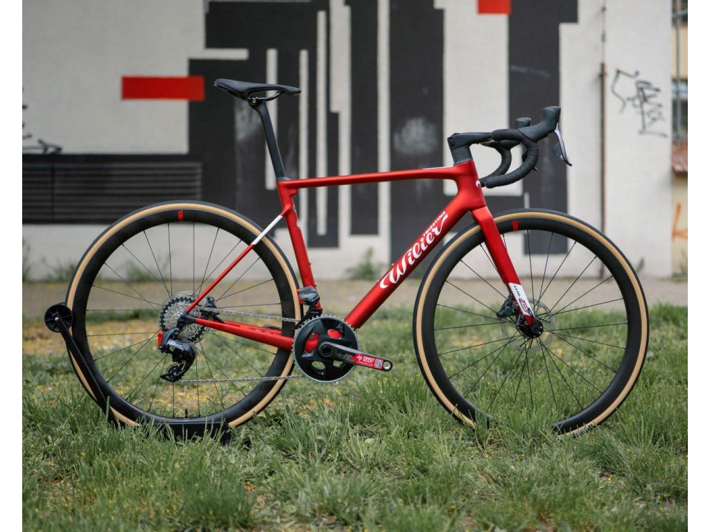 FineBike | Wilier Zero SLR Disc 2021 + 
