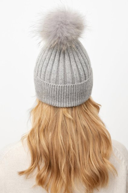 Čepice s bambulí šedá