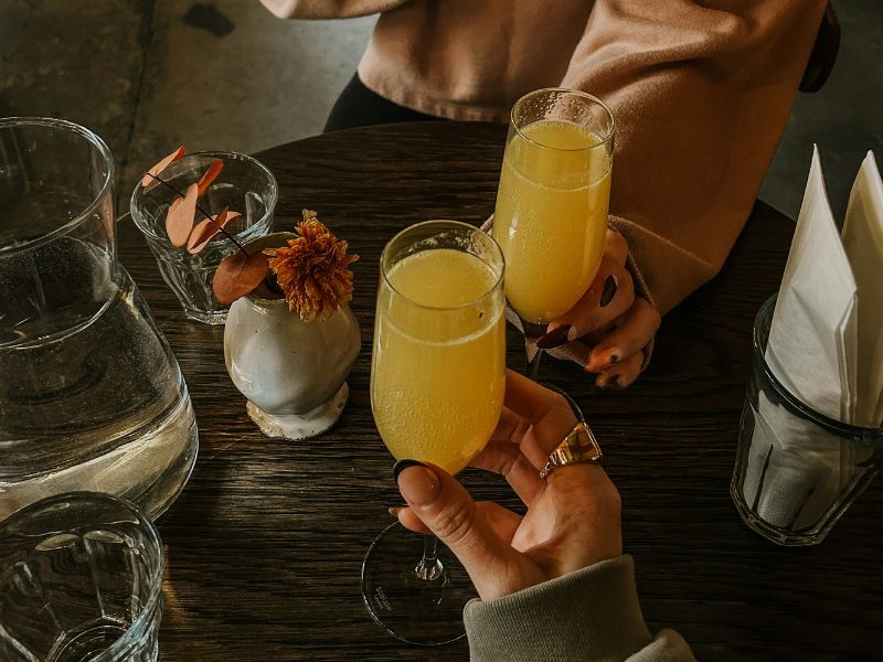 Koktejl Mimosa: tekuté slunce u vás na terase