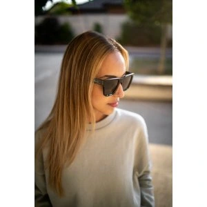 FINMARK LIFESTYLE 212