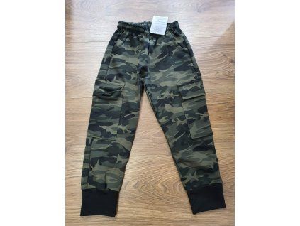 8a3bc6a8 3c30 4bdb 9f25 bf9bd73858b7