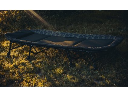 Giants Fishing Lehátko Gaube XT Bedchair 8Leg