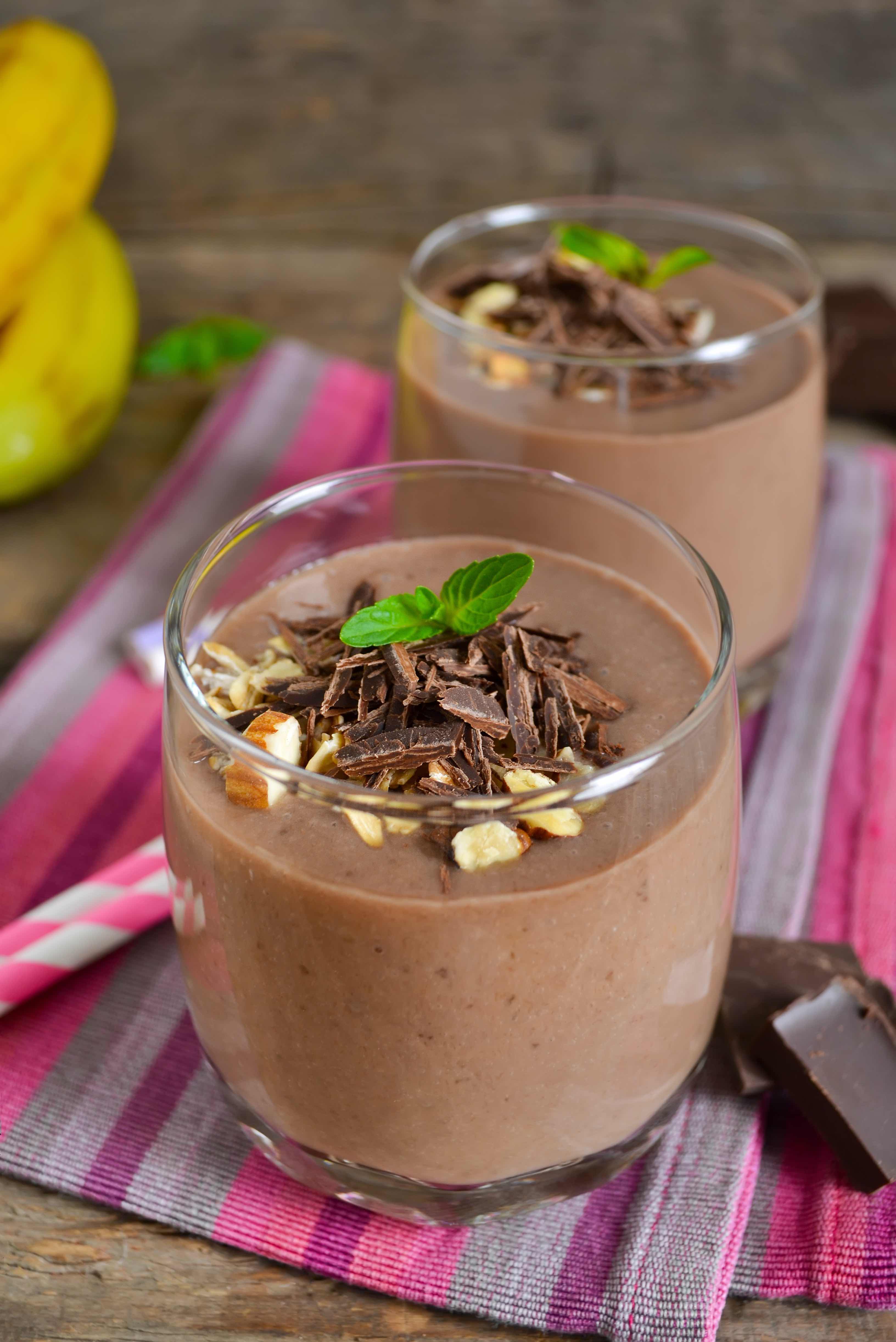 Fit-day mandlovo-čokoládové smoothie