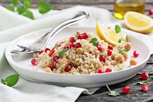 Recept: Quinoa s granátovým jablkem