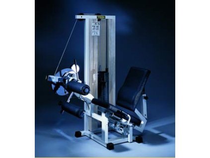 Zakopávání v sedě Technogym Isotonic Line