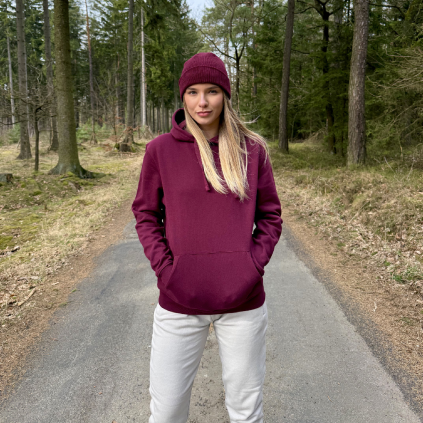 Burgundy Women’s Essential Set