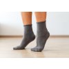 Ponožky s jemným sevřením lemu "Roll-top"- s mikroplyšem - tmavě šedá - Ovecha (Velikost 23-24)