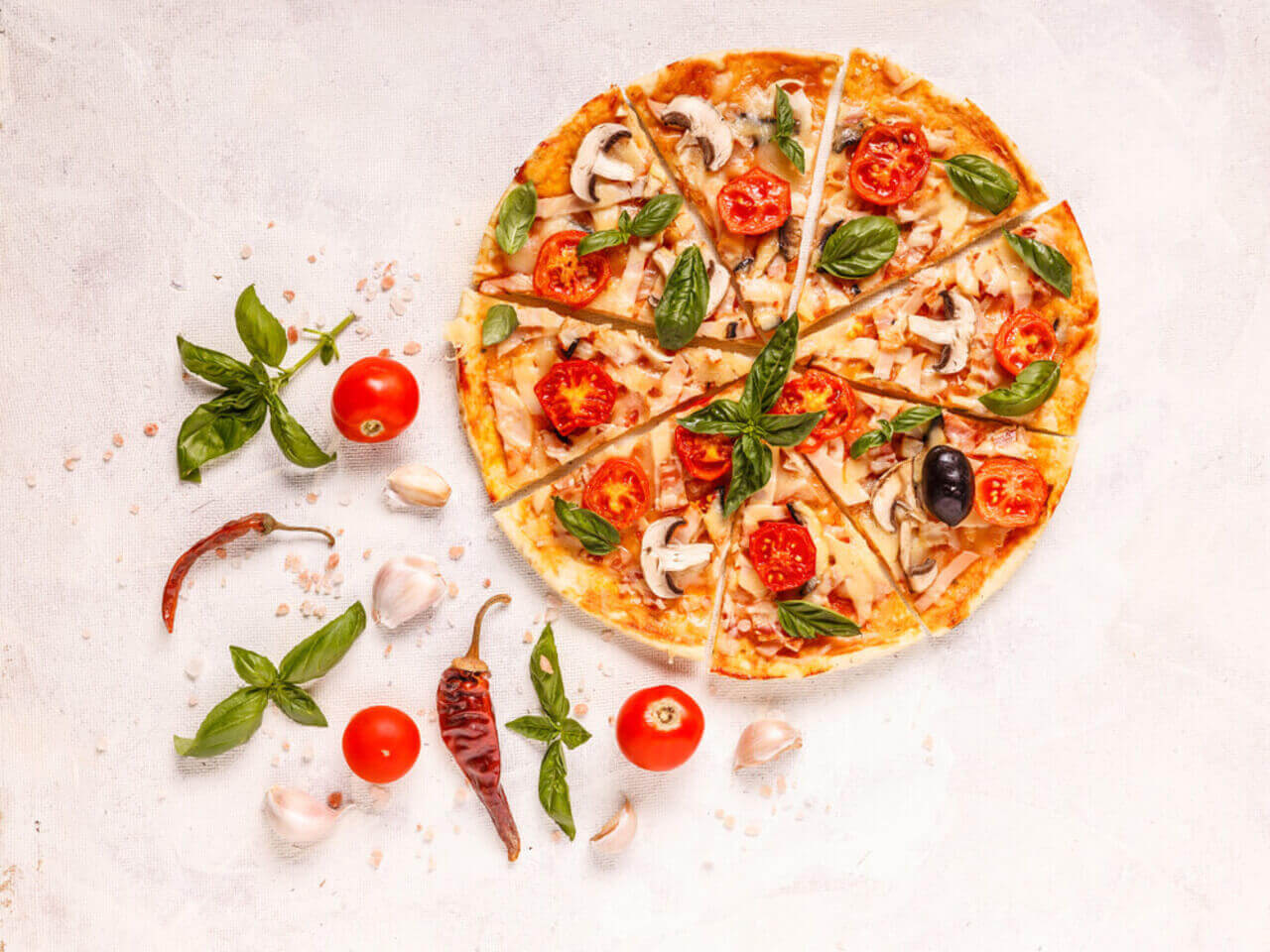 Chrumkavá proteínová pizza, ktorá bude chutiť každému