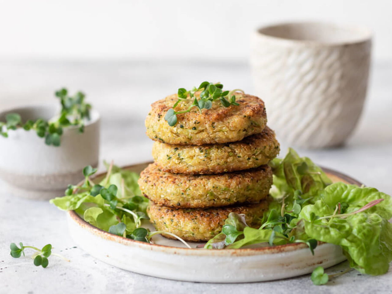 Chrumkavé quinoové placky bez vajca a múky