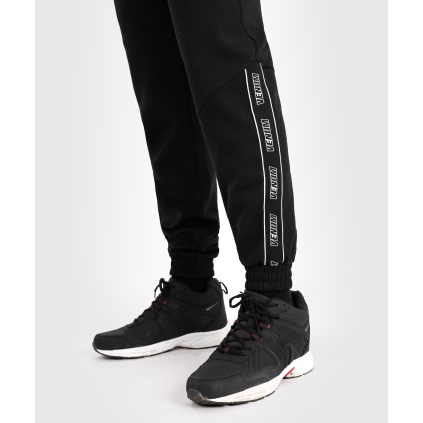 Pánské tepláky Venum Contender 4.0 - Black černé (Velikost S)