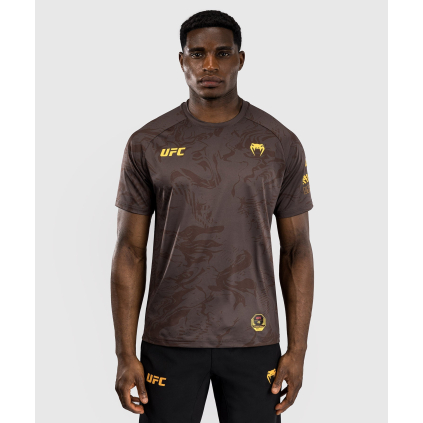 Pánské tričko Venum UFC FUSION Fight Week Dry-Tech - Earthen Brown (Velikost XXS)