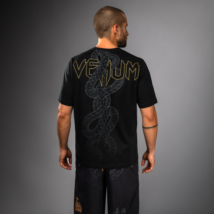 Pánské tričko Venum Serpenti - Black/Silver/Gold (Velikost XS)