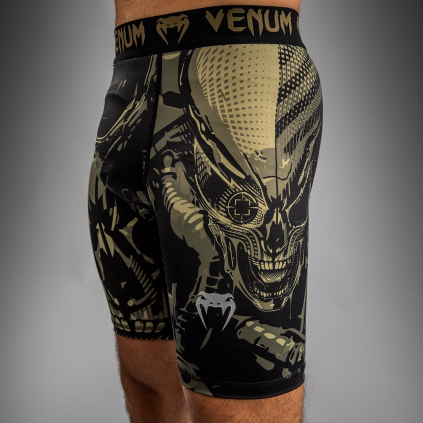Kompresní šortky vale tudo Venum Invader - Black/Sand (Velikost S)