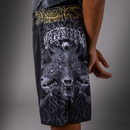 DĚTSKÉ fight šortky Venum Wolf Atak - Black/Grey (Velikost 8 let)