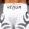 Boxerské šortky Venum x Mike Tyson Tiger - Optical White/Deep Black (Velikost S)
