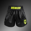 Muay Thai šortky Venum Classic Evo - Black/ Neon Yellow (Velikost S)