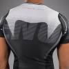 Pánský rashguard Venum Adrenaline - krátké rukávy - Black/Silver Grey (Velikost S)