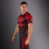 Rashguard - sportovní kompresní triko Venum Wolf Atak - krátké rukávy - Black/Red (Velikost S)