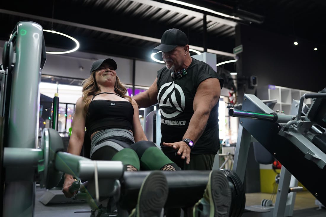 Jak překonat strach z první návštěvy fitka (Gymtimidation) a začít trénovat