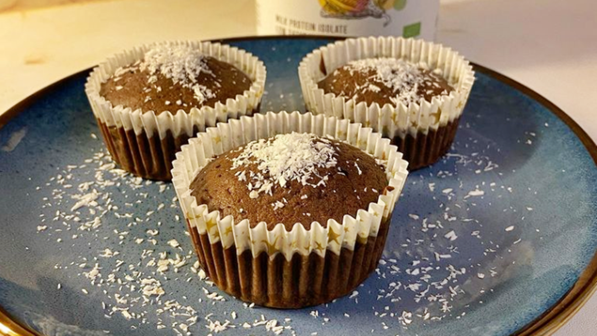 Proteínové muffiny s kokosom a čokoládou