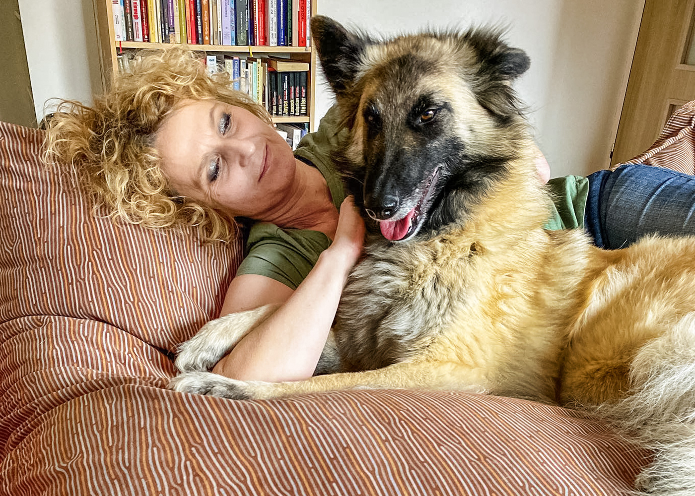 Napsala o Sharebagu – Beata Štýbrová