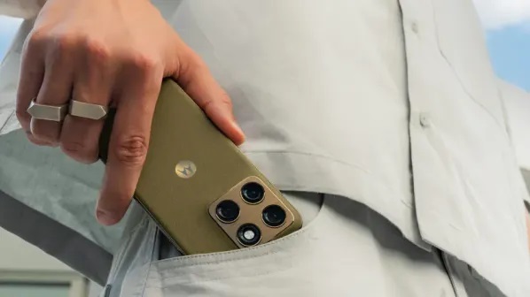 Kompaktní Motorola Edge 2026 s čipem Dimensity byla oceněna na 599 dolarů