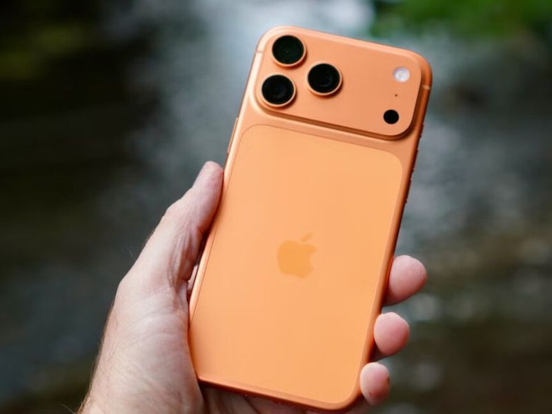 NASA zveřejnila „vesmírné“ fotografie Země pořízené na iPhone