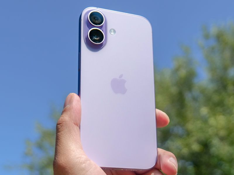 Nový iPhone 17 prohrál v testu fotoaparátů s dvouletým iPhone 15