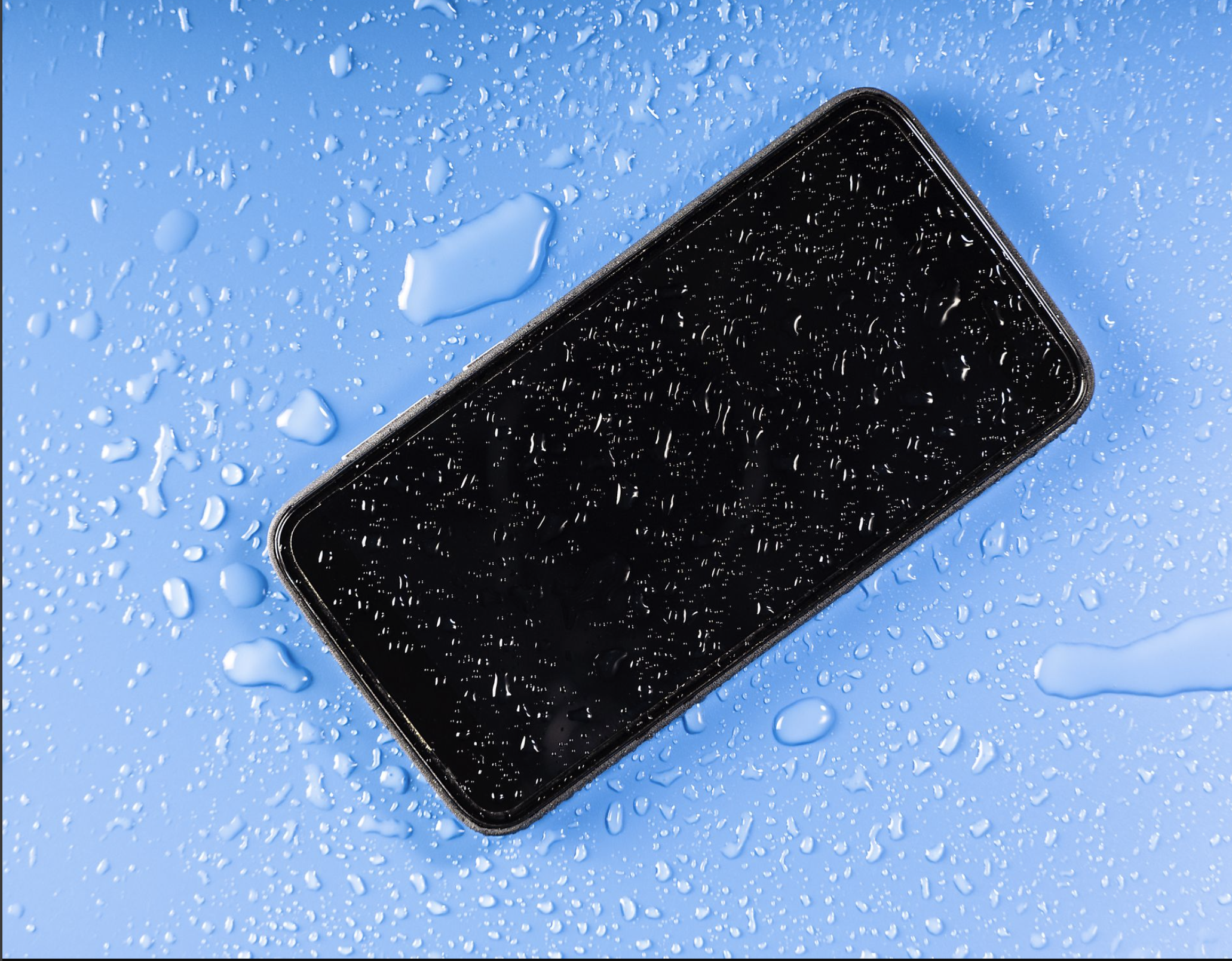 Oprava v důsledku vytopení: Jaké závady mohou postihnout mobilní telefon a jak je rozpoznat