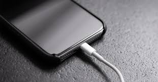 Jak omezit nabíjení baterie na 80 procent?