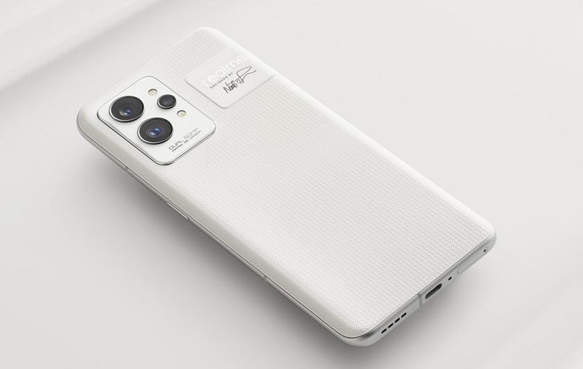 Snapdragon 8 Gen 2, 24 GB RAM a 24-0W nabíjení - hlavní specifikace realme GT 5 jsou známy