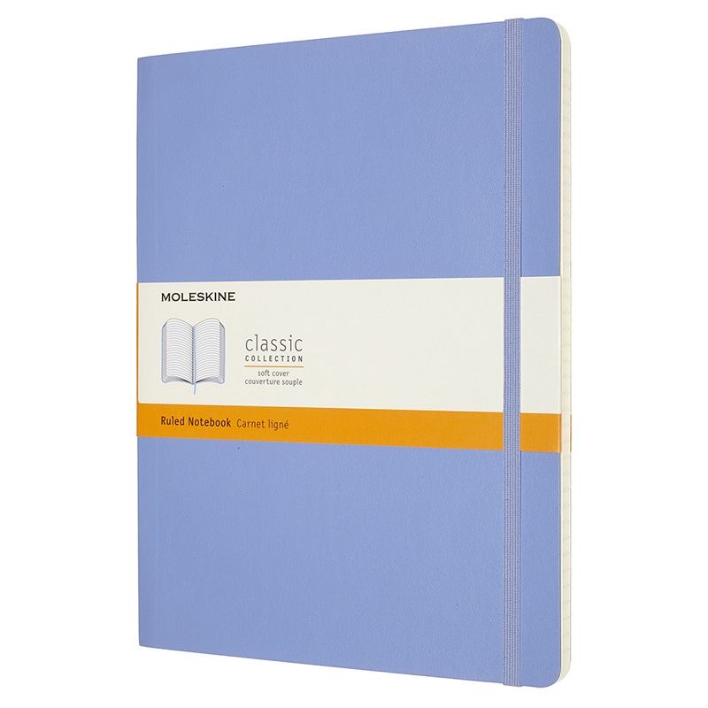Skicář MOLESKINE měkký linkovaný nebesky modrý XL