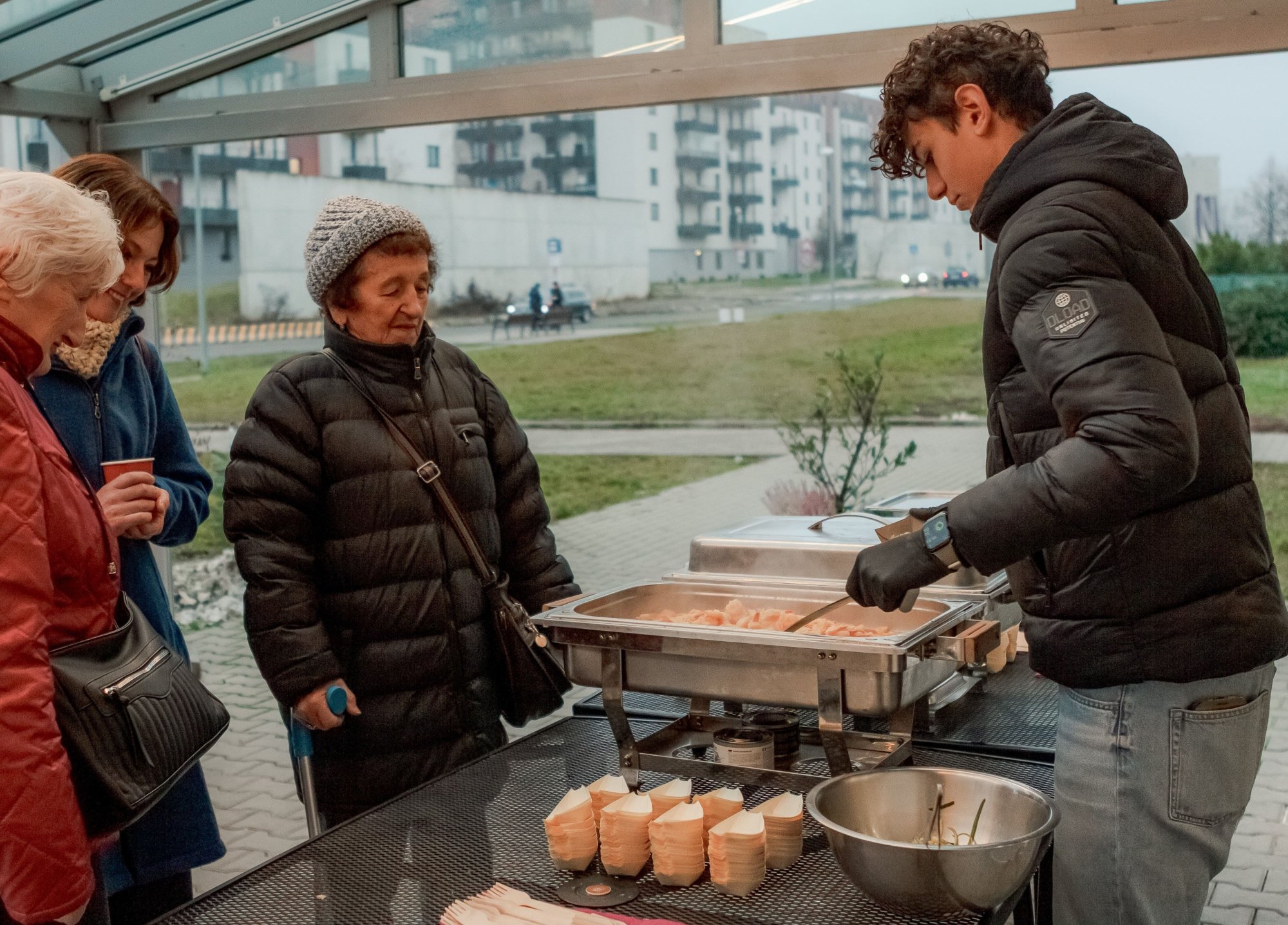 Fjord Bohemia podpořila Potravinovou banku v Ústeckém kraji: 200 kg tuňáka a kapra pro potřebné
