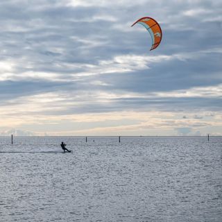 Snad ne poslední ježdění na vodě letos 🙏 Grado minulý vikend 👌 #fonekites #fonebandit #fonetrigger #kitesurf #kitesurfing...