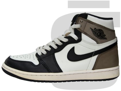 Nike Air Jordan 1 Retro High (Dark Mocha)