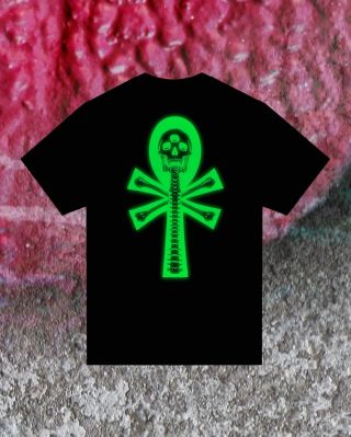 F/W25 Freak x YZO Ankh Tee Sizes: S, L, XXXL Condition: 10/10 Price: 45€ •Buy online at www.flace.sk (Link in Bio)
