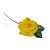 Malá kulatá žlutá růžička s drátkem