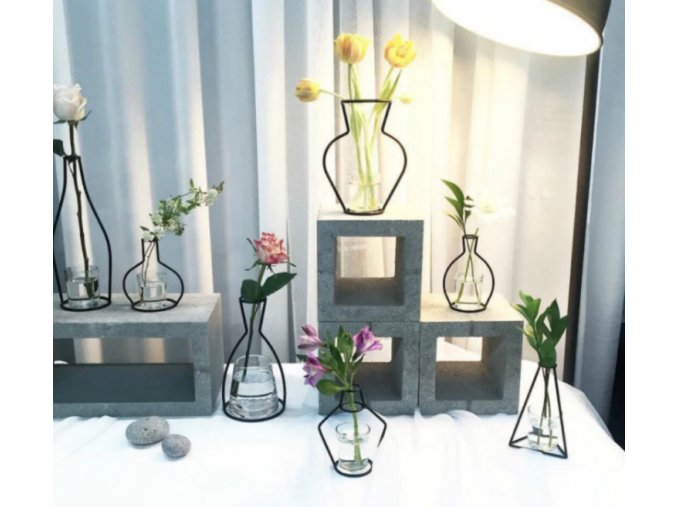 Nerezový obrys vázy- více variant