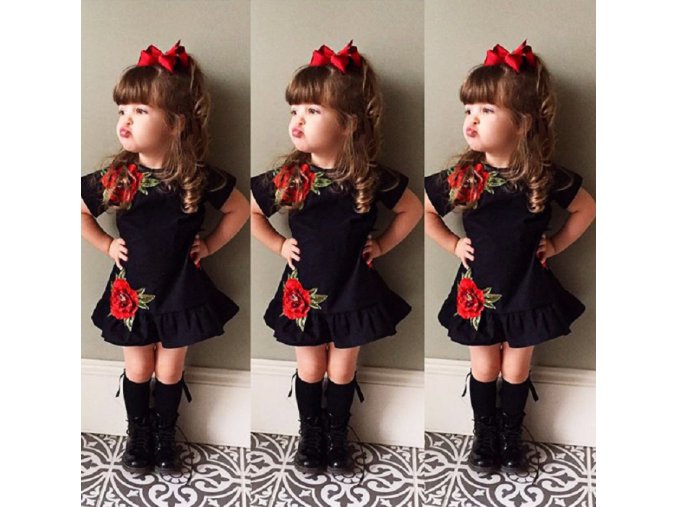 Pro děti- dívčí roztomilé černé šaty s květy AKCE