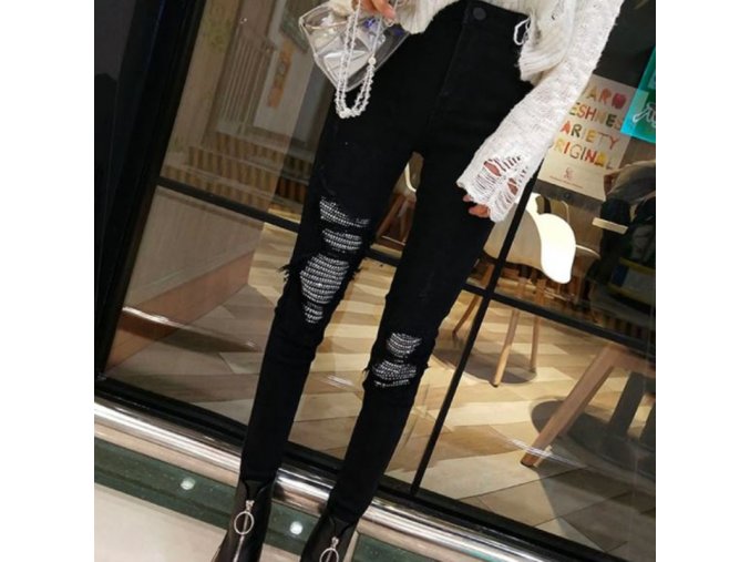 Dámské oblečení - dámské kalhoty - rifle - džíny - elastické černé kalhoty s krásným zdobením
