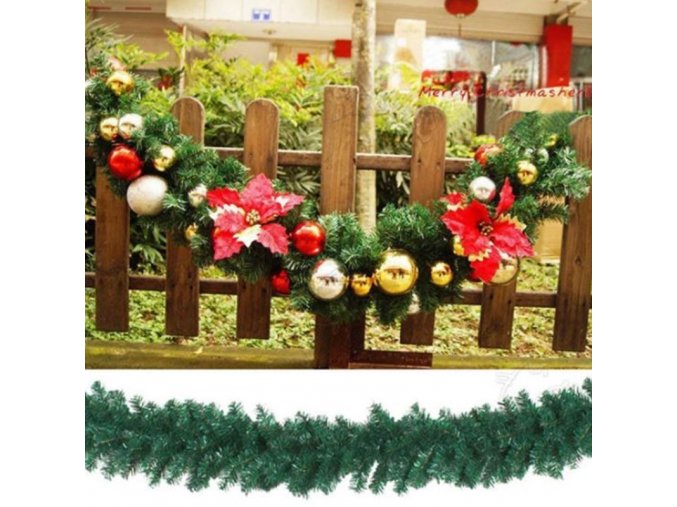 Vánoce - vánoční zdobená girlanda s kytkami - vánoční dekorace - vánoční girlanda