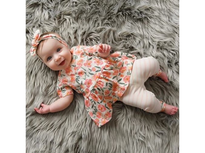 Dětské oblečení - krásný set pro holčičku v květinovém vzoru - šaty - oblečení pro miminka