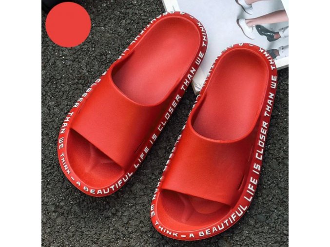 Boty - dámské boty - dámské letní pohodlné pantofle v černé a červené barvě zdobené napísy - pantofle - dámské pantofle