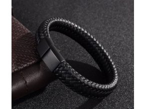Pánský černý moderní kožený náramek s černou magnetickou sponou - tip na dárek pro muže