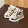 Dětské boty- LED svítící boty zlaté s hvězdami a mašlemi