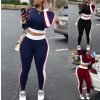 Dámské oblečení - sportovní oblečení - fitness - dámské legíny - crop top- dámský sportovní set legíny + crop top s dlouhým rukávem