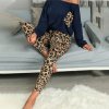 Dámské oblečení -  dámské pyžamo s leopardím vzorem dlouhé kalhoty + triko - dámské pyžamo - dámská trička - dámské tepláky