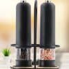 Kuchyně - elektrický elegantní mlýnek na sůl nebo pepř v černé barvě - slánka a pepřenka - vánoční dárek