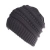 Oblečení - čepice - dámská pletená čepice s dírou na culík ve více barvách - zimní čepice - dárek pro ženu - výprodej skladu
