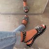 Boty - dámské boty - dámské stylové letní pantofle zdobené nýty - dámské pantofle - výprodej slevy